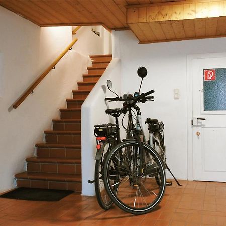 Helles Apartment Fuer 1-2 Pers. Mit Parkplatz Und Wifi Kraiburg am Inn Экстерьер фото