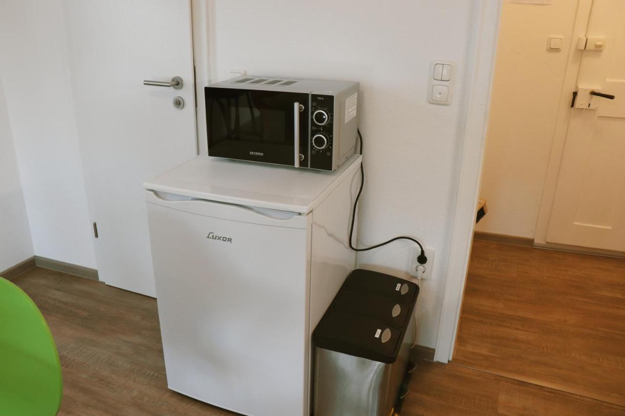 Helles Apartment Fuer 1-2 Pers. Mit Parkplatz Und Wifi Kraiburg am Inn Экстерьер фото