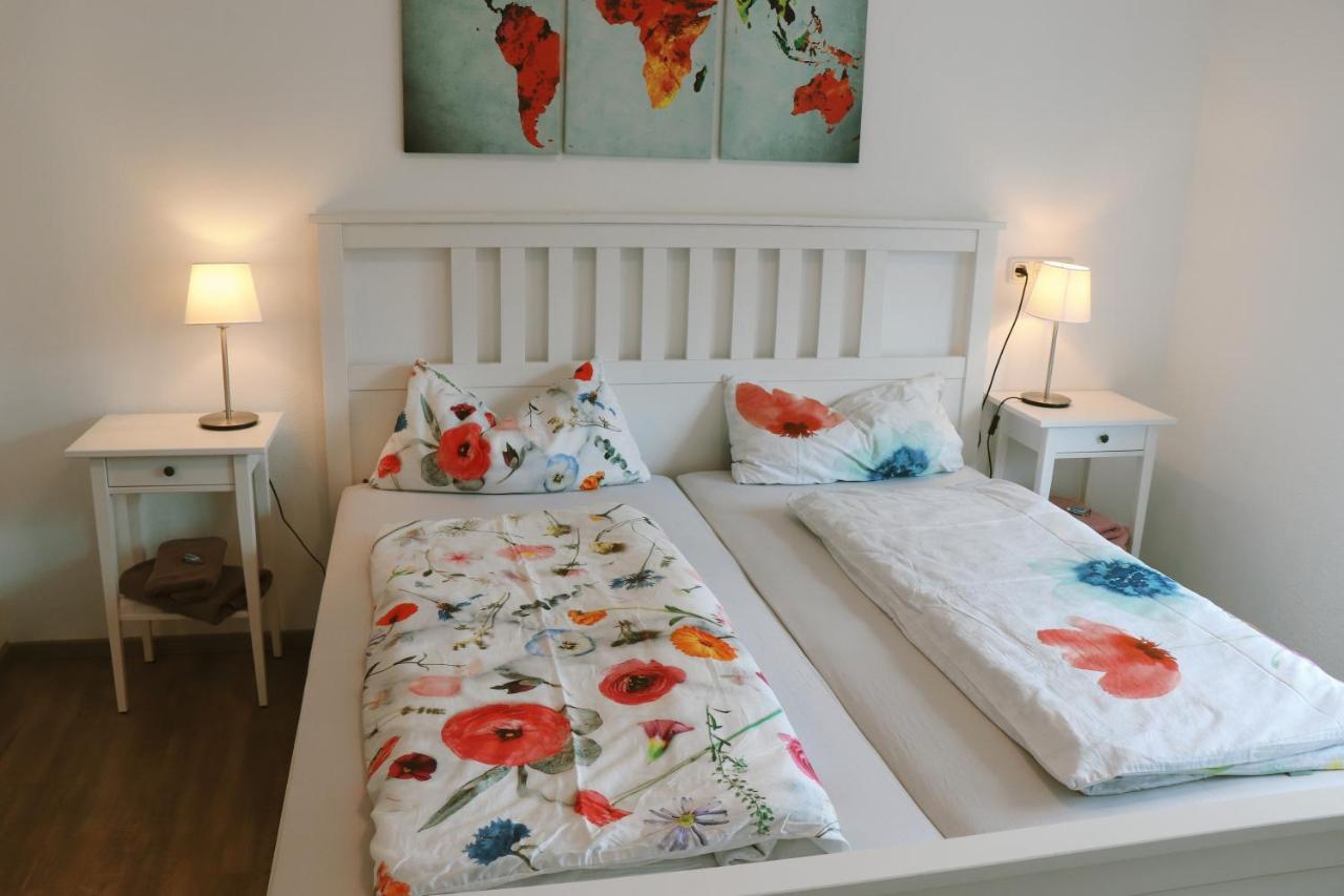 Helles Apartment Fuer 1-2 Pers. Mit Parkplatz Und Wifi Kraiburg am Inn Экстерьер фото